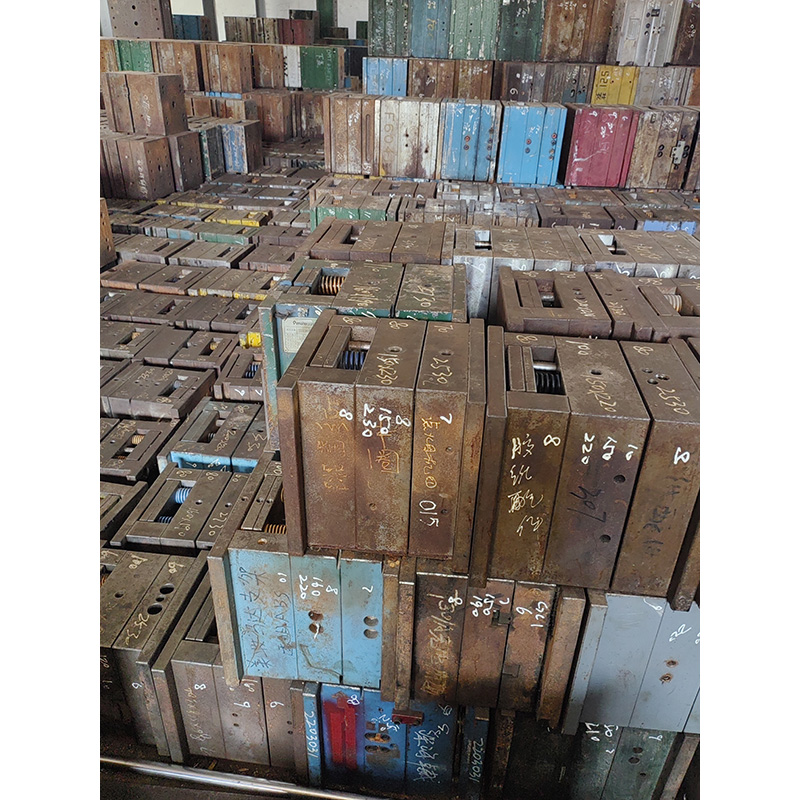 东莞报废模具回收，东莞模具回收公司